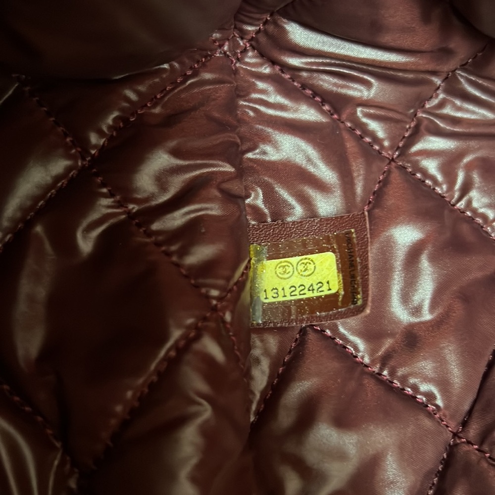CHANEL, Cocoon Puffer Weekend Tote - Picture 7 of 7
